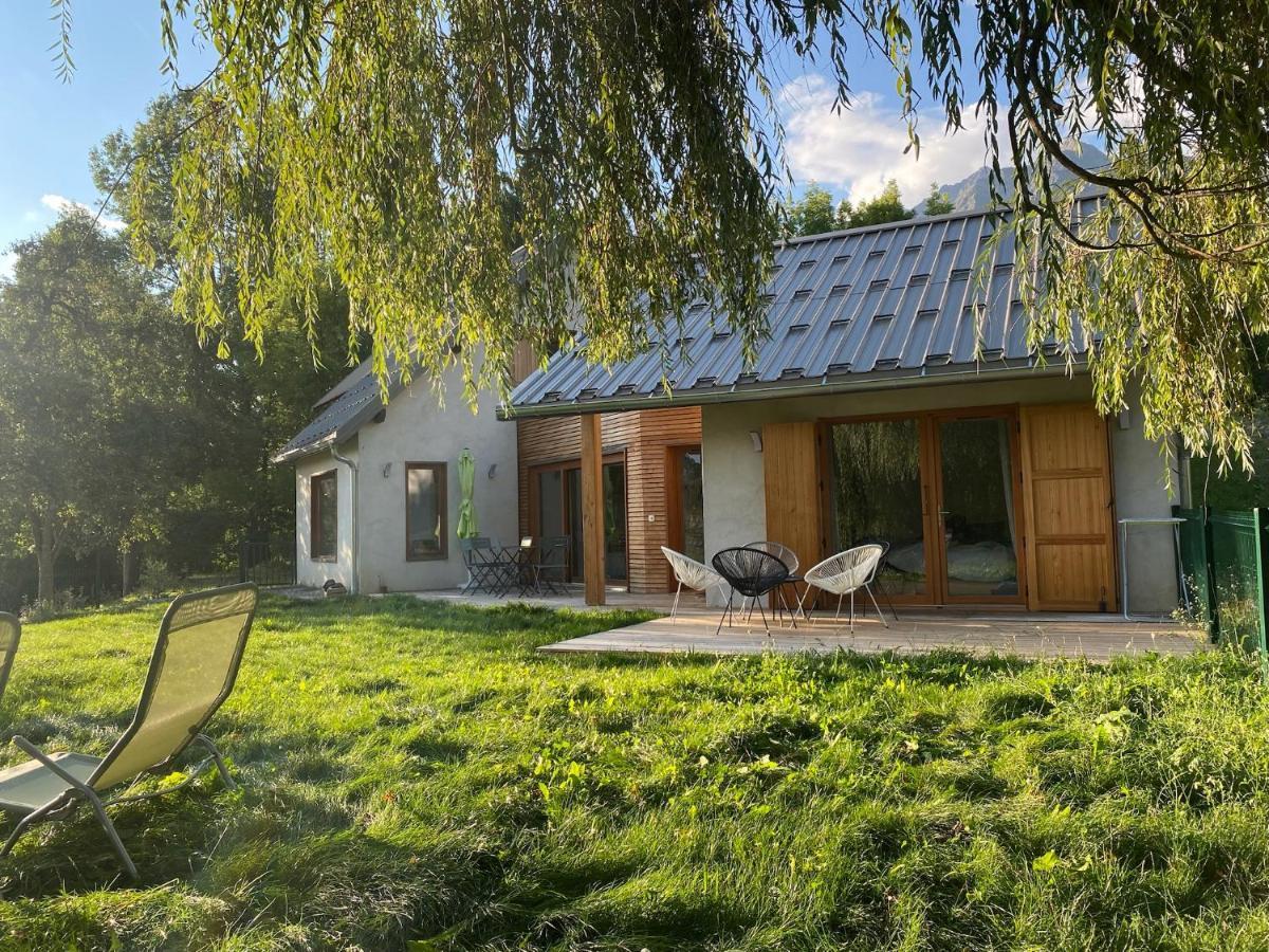 Maison Refaite A Neuf En Pleine Nature Puy-Saint-Eusebe Exterior photo